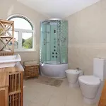 Casa With Indoor Pool Βίλα