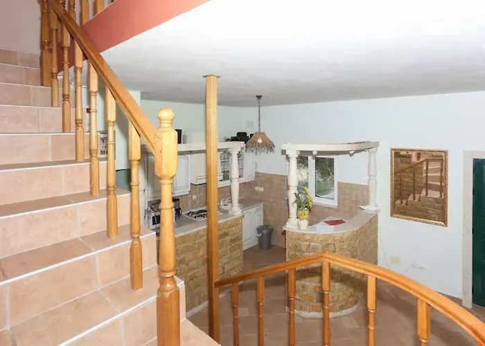 Villa Casa With Indoor Pool Krilo